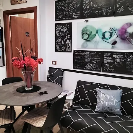 Candyahouse * Roma